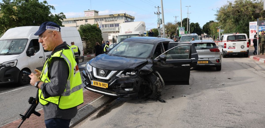 Ισραήλ: 1 νεκρή και 17 τραυματίες από επίθεση με αυτοκίνητο σε πεζούς (βίντεο & φωτ.)