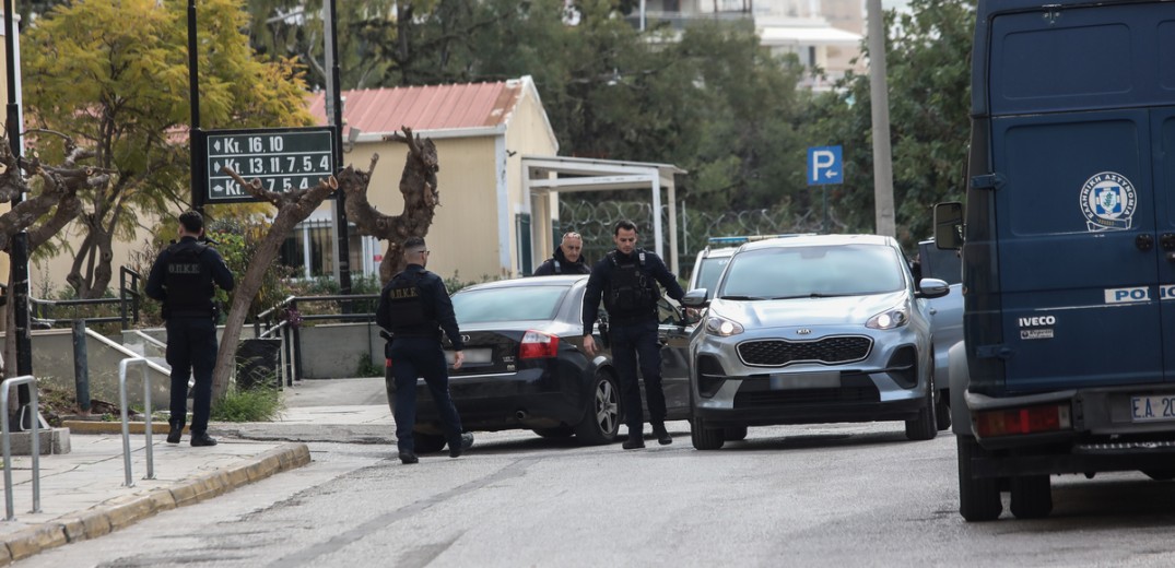 «Σύμπραξη Εκδίκησης»: Στον εισαγγελέα οι συλληφθέντες για συμμετοχή σε τρομοκρατικές ενέργειες