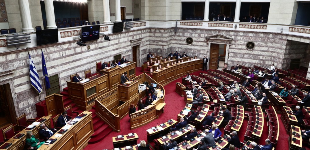 Πρόταση δυσπιστίας -Καταψηφίζει ο ανεξάρτητος βουλευτής Χ. Κατσιβαρδάς-Υπέρ της πρότασης ο ανεξάρτητος βουλευτής Ν. Χουρδάκης