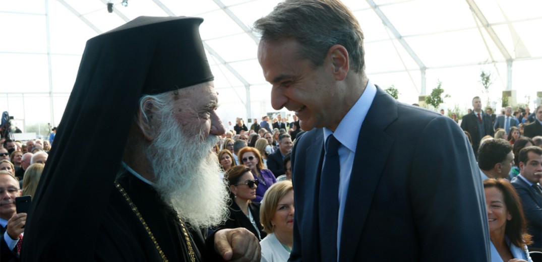 Αποκλιμακώνεται ενόψει Πάσχα και ευρωεκλογών ο μίνι «ιερός πόλεμος»