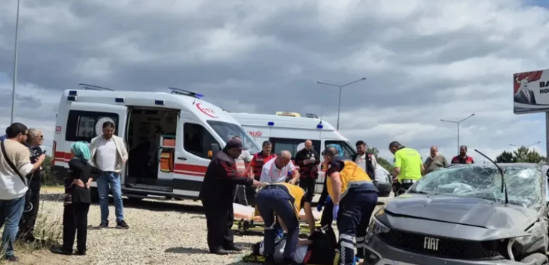 Τουρκία: Θανατηφόρο τροχαίο με Έλληνες - Μία νεκρή και δύο τραυματίες