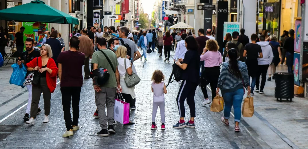 Έρευνα της diaNEOsis: Τι πιστεύουν σήμερα οι Έλληνες, πώς ζουν και ποιους εμπιστεύονται