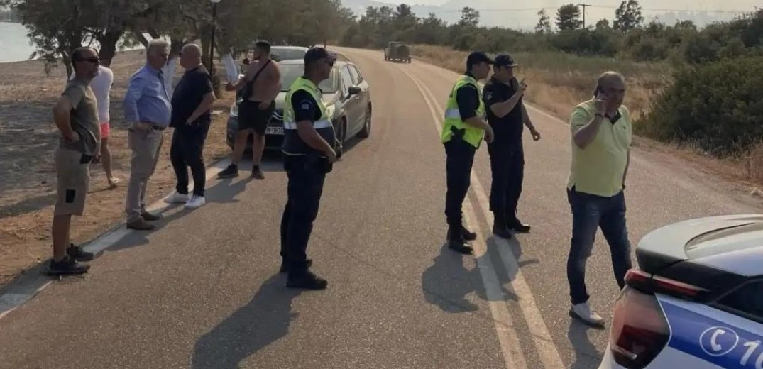 Πυρκαγιά στην Αργολίδα: Διάσπαρτες εστίες αντιμετωπίζουν οι πυροσβεστικές δυνάμεις - Μήνυμα 112 για απομάκρυνση κατοίκων από την Δάρδιζα Ερμιόνης