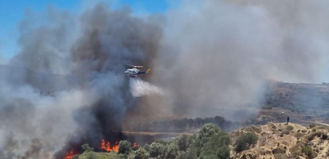 Κως: Εκκενώνονται τα Καρδάμαινα - Ενισχύονται οι πυροσβεστικές δυνάμεις