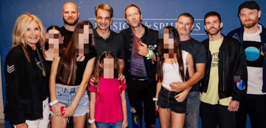 Μητσοτάκης για το νέο βιντεοκλίπ των Coldplay στο Ηρώδειο: «Εξαιρετική προβολή για τη χώρα μας»