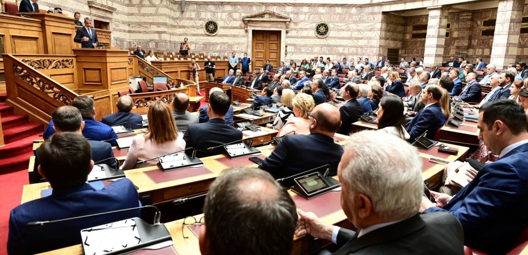 Τι έγινε σήμερα στη συνεδρίαση της ΚΟ της ΝΔ:  Οι κριτικές, οι «αιχμές», οι απουσίες και οι αλλαγές που ετοιμάζει ο Μητσοτάκης