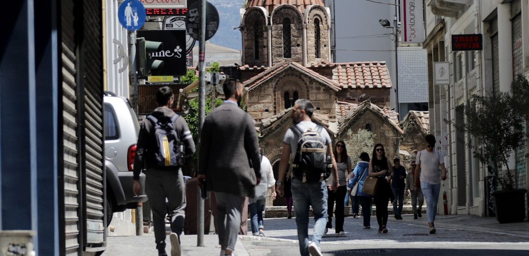 Για 30 αδικήματα διώκονται οι 14 συλληφθέντες της συμμορίας εκβιαστών