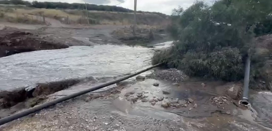 Ζημιές στην Αλεξανδρούπολη από την καλοκαιρινή μπόρα (βίντεο, φωτ.)