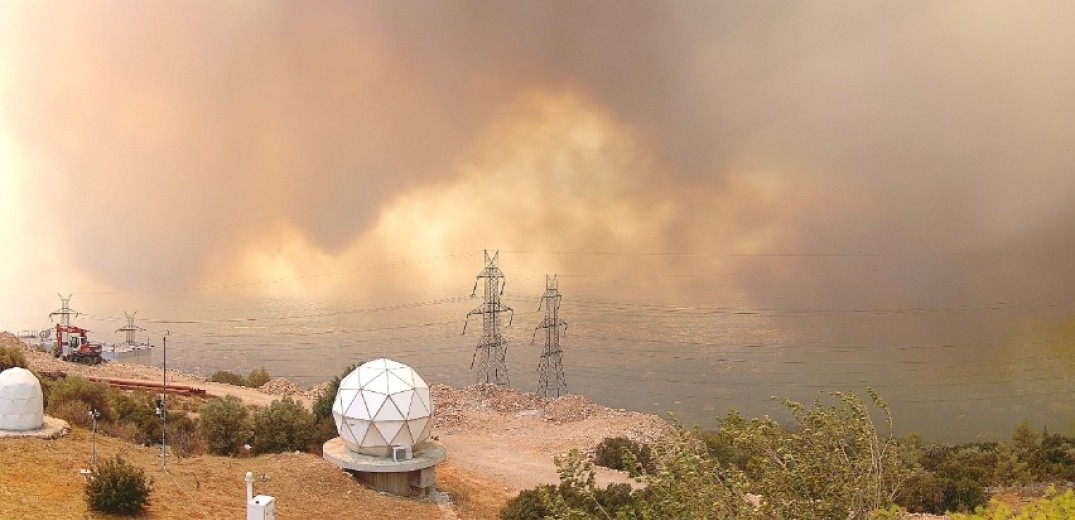 Φωτιά στην Αττική: Εκκενώθηκε προληπτικά το Αστεροσκοπείο στην Πεντέλη