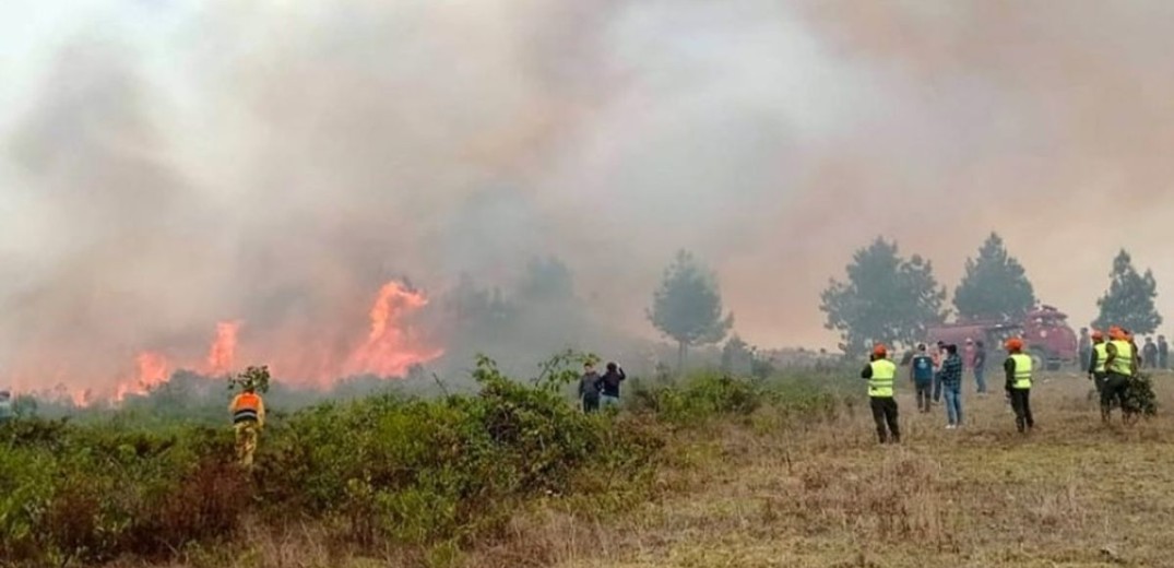 Ανεξέλεγκτες οι φωτιές στο Περού: Καταστρέφουν καλλιέργειες και πλήττουν αρχαιολογικούς χώρους (βίντεο, φωτ.)