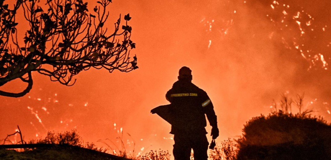 Πυροσβεστική: 40 πυρκαγιές σε ένα 24ωρο