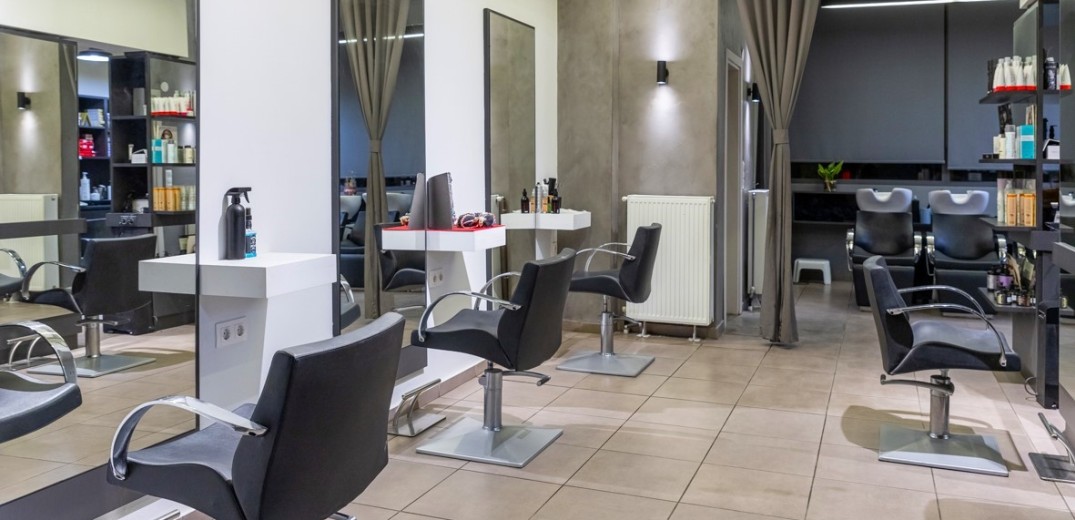 Snip Hair & Nails Professionals: Ολοκληρωμένη εμπειρία ομορφιάς και περιποίησης