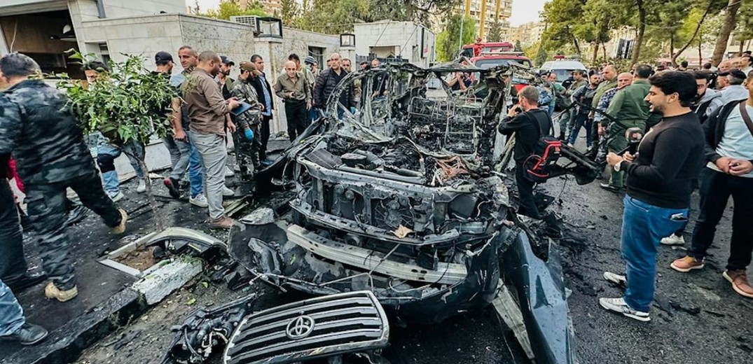 Τουλάχιστον ένας νεκρός σε επίθεση με πύραυλο στη Δαμασκό της Συρίας (βίντεο)