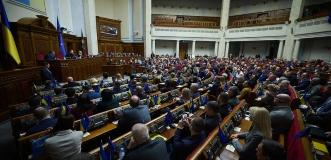 Ουκρανία: Αναβλήθηκε η συνεδρίαση της Βουλής για λόγους ασφαλείας - Φονικά ρωσικά πλήγματα, με δύο νεκρούς, στη Σούμι