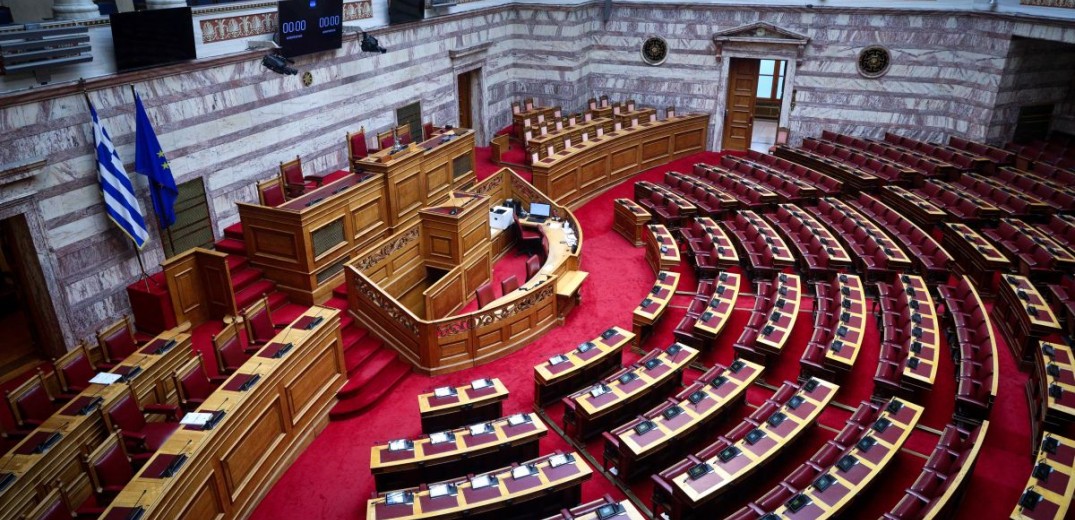 Βουλή - Προϋπολογισμός 2025: Με 159 «ναι» έναντι 140 «όχι» κυρώθηκε ο κρατικός προϋπολογισμός 2025