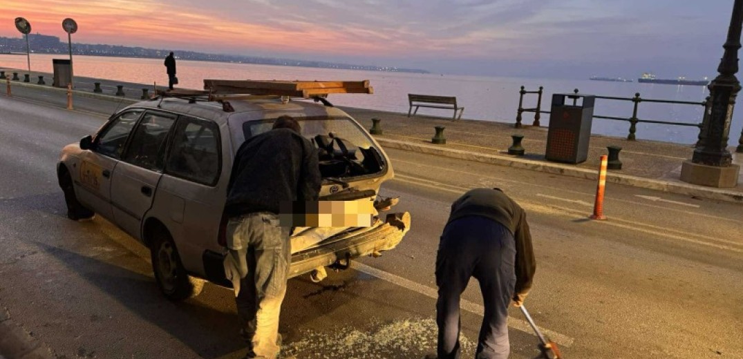 Θεσσαλονίκη: Τροχαίο με υλικές ζημιές στη Λεωφόρο Νίκης (φωτ.)