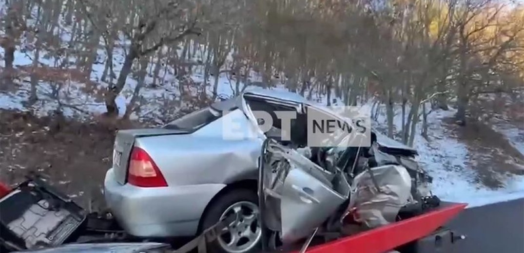 Δυστύχημα στις Πρέσπες: Ράγισαν καρδιές στις κηδείες των δύο νεαρών (βιντεο)