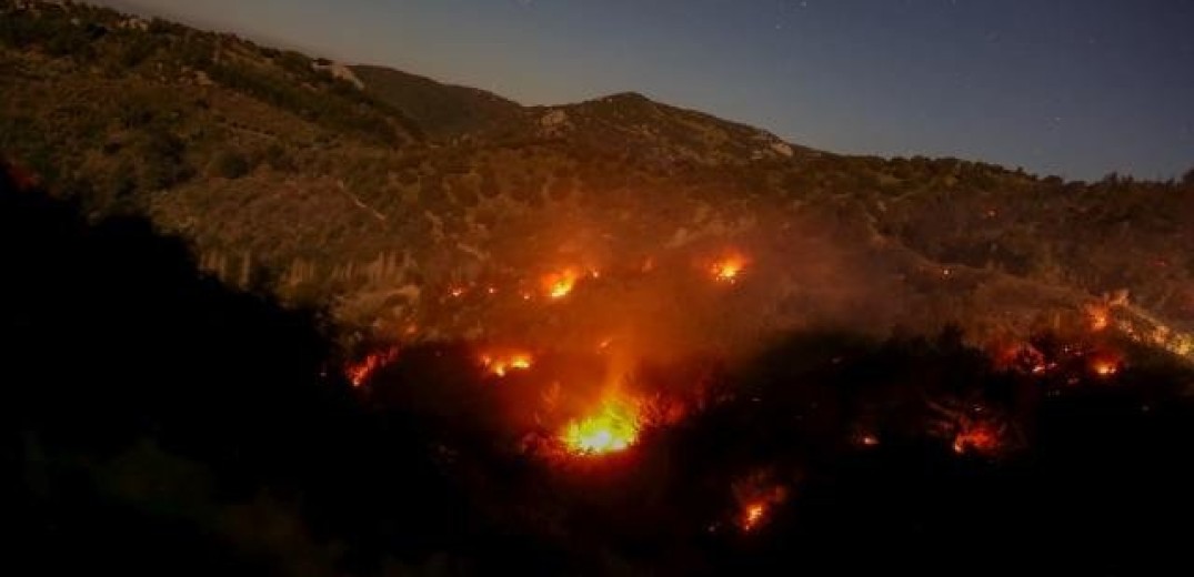 Εμπρηστικός μηχανισμός βρέθηκε το βράδυ στον Υμηττό