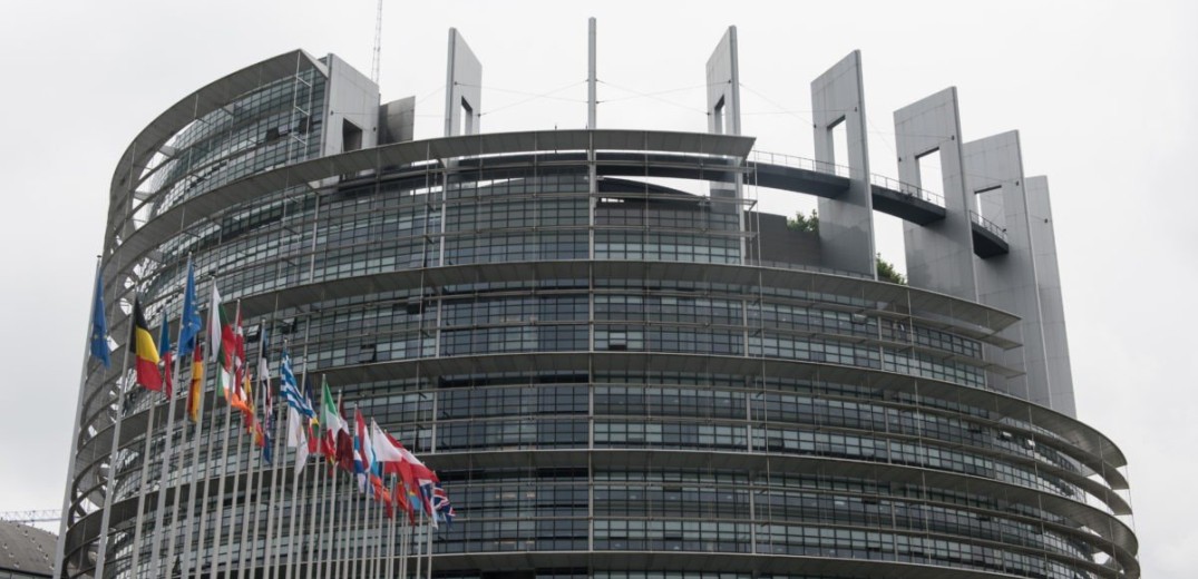 Ευρωεκλογές: Οι συσχετισμοί των πολιτικών δυνάμεων στο Ευρωκοινοβούλιο - Το παζάρι για τις κορυφαίες θέσεις