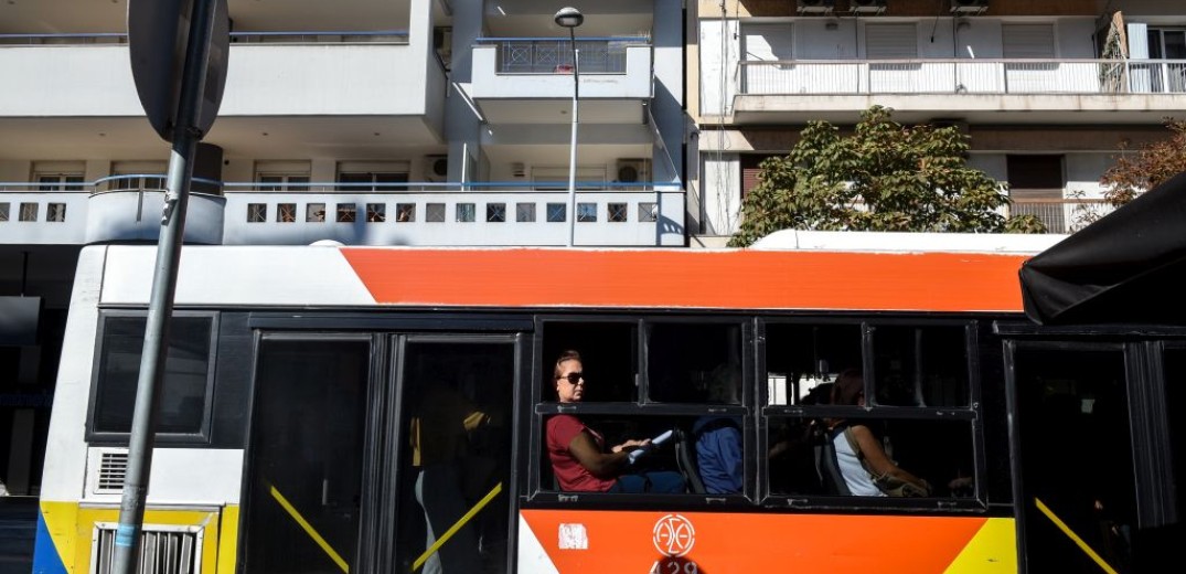 Θεσσαλονίκη: Φθορές σε αστικά λεωφορεία κατήγγειλαν οδηγοί του ΟΑΣΘ