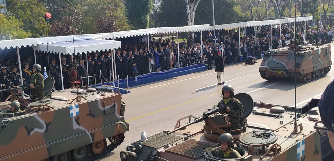 Μόνο στρατιωτική παρέλαση στις 28 Οκτωβρίου - Στις 27 η μαθητική - Υποχρεωτική η χρήση μάσκας