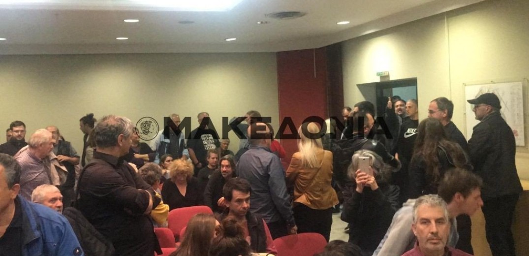 Άναψαν τα αίματα στο δημοτικό συμβούλιο Καλαμαριάς λόγω προσφύγων (Βίντεο)