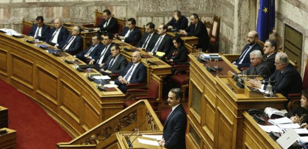 Βουλή: Σήμερα η ονομαστική ψηφοφορία για τα ομόφυλα ζευγάρια - Τα «όχι» και οι αποχές