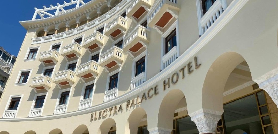 Στο Electra Palace οι νοσηλεύτριες και οι νοσηλευτές που ήρθαν εθελοντικά στη Θεσσαλονίκη