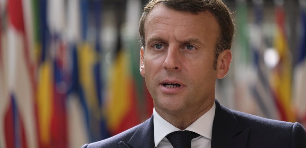 Ο Μακρόν καθησυχάζει τους Γάλλους για το ενδεχόμενο διακοπών στο ηλεκτρικό ρεύμα