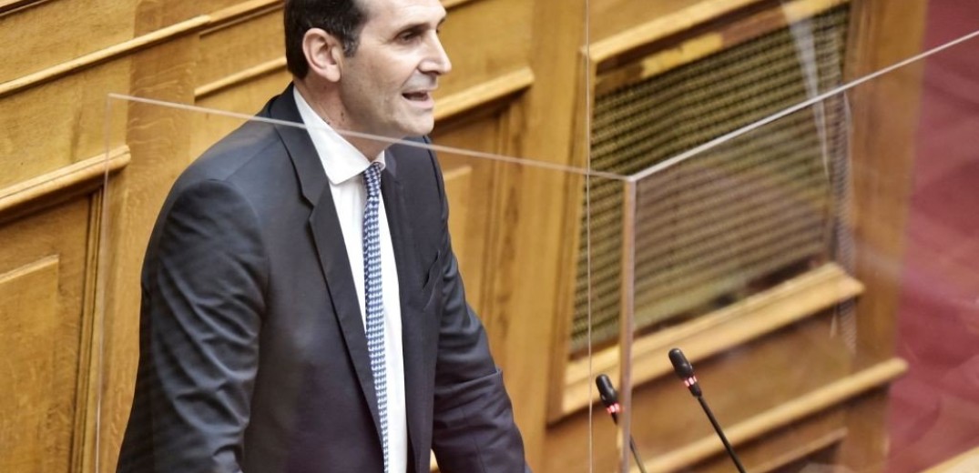 Α. Βεσυρόπουλος: Η περίοδος της κατάργησης φόρων με έναν νόμο και ένα άρθρο πέρασε ανεπιστρεπτί