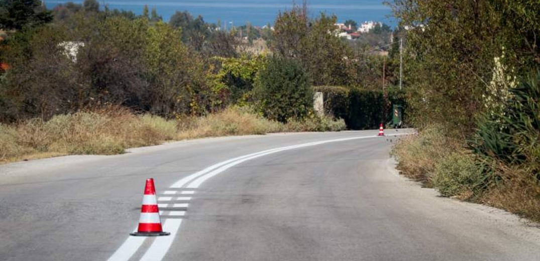 Εργασίες επαναδιαγράμμισης των δρόμων στο Δήμο  Θερμαϊκού