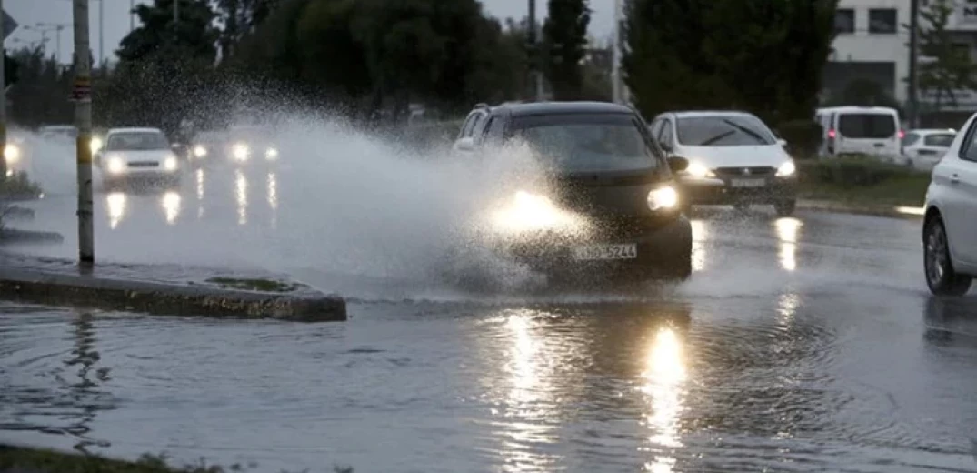 «Κακοκαιρία νυφίτσα»: Παράταση των βροχών μέχρι το Σάββατο βλέπουν οι μετεωρολόγοι