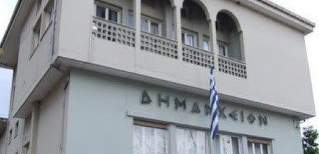 Η «Μήδεια» κρατάει τα παιδιά της Νάουσας στο σπίτι