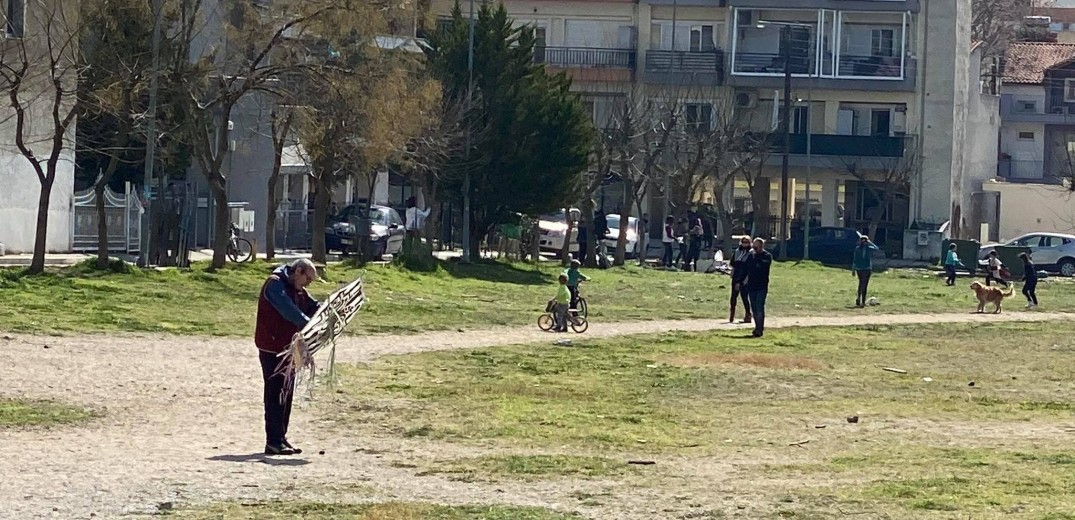 Θεσσαλονίκη: Από σήμερα πετούν αετό στον Εύοσμο (φωτ.)