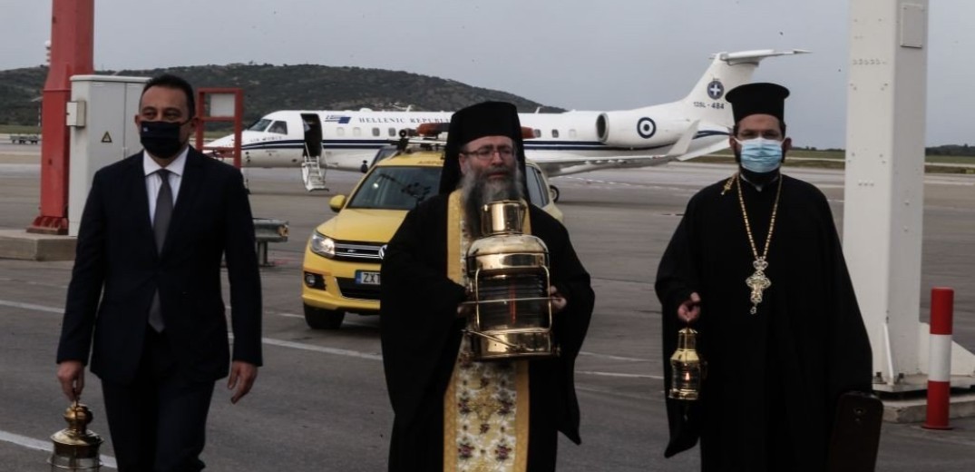 Τι ώρα θα φτάσει το Άγιο Φως στη Θεσσαλονίκη