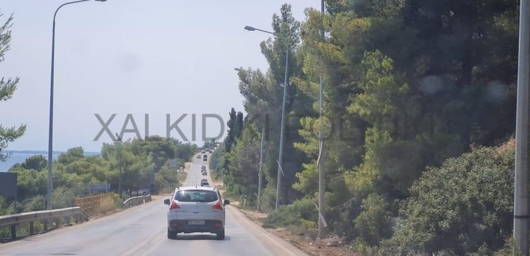 Άρχισε η επιστροφή από Χαλκιδική - Ουρές στο &quot;ορφανό&quot; χιλιόμετρο (βίντεο)