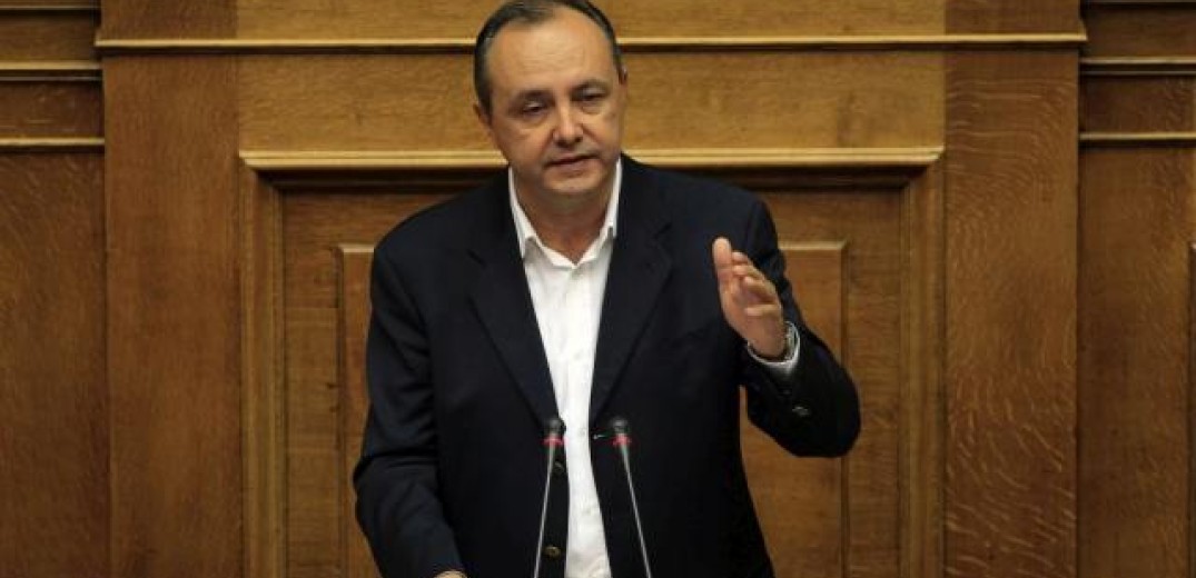 Θόδωρος Καράογλου: Θεός του Τσίπρα η εξουσία&#33;