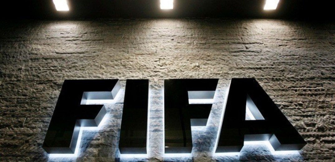 FIFA: Φίλαθλοι απ&#x27; όλον τον κόσμο αντιδρούν στο Μουντιάλ... διετίας 