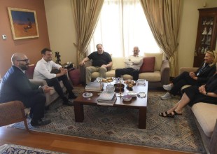 Συνάντηση Κασσελάκη με τους κοινοβουλευτικούς αντιπροσώπους των θρησκευτικών ομάδων των Αρμενίων, των Μαρωνιτών και των Λατίνων
